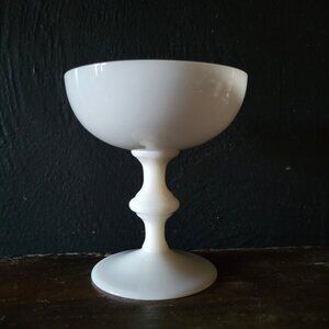 Vallerysthal French White Opaline Champagne Coupe Glass Elegant Stemware *Chip